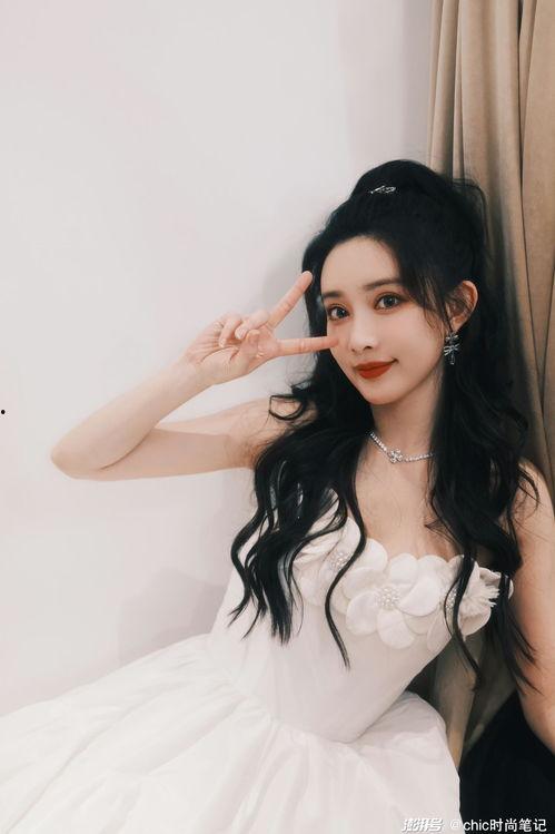 女主穿到娱乐圈吃瓜