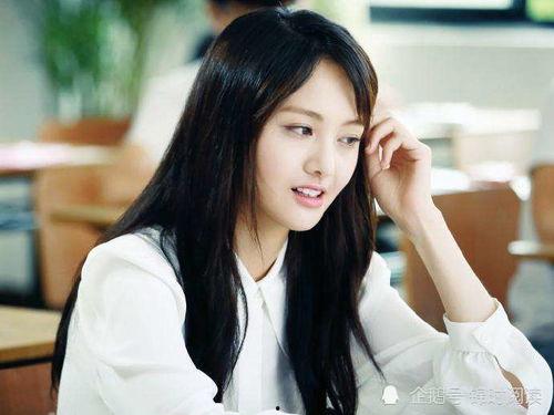 娱乐吃瓜酱二十多岁