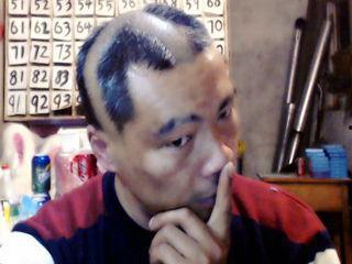 吃瓜娱乐疯子是谁啊图片,网络红人的崛起之路